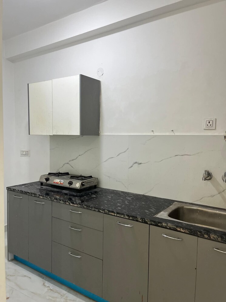 Kitchen, saket 1 Bedroom 450 Sq.Ft. Builder Floor In Saket Delhi 9125160