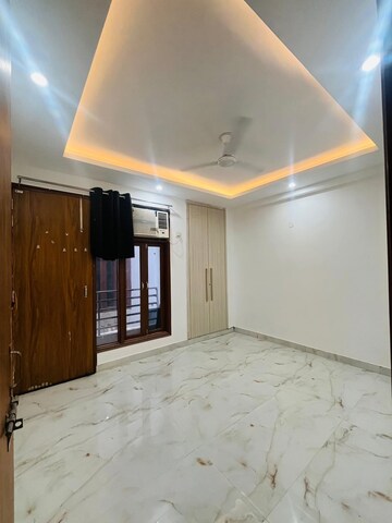 Bedroom in 1 BHK Builder Floor at Saket – for Rent