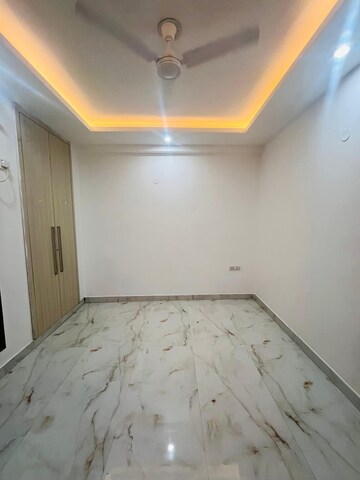 Bedroom in 1 BHK Builder Floor at Saket – for Rent