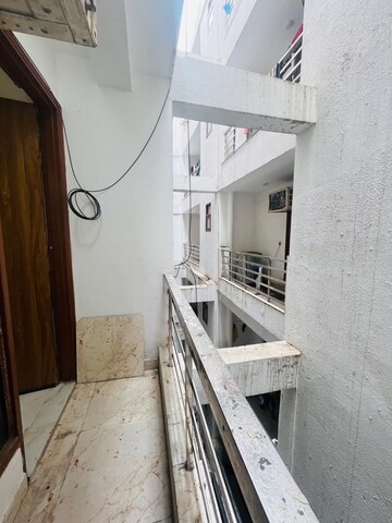Building Lobby in 1 BHK Builder Floor at Saket – for Rent