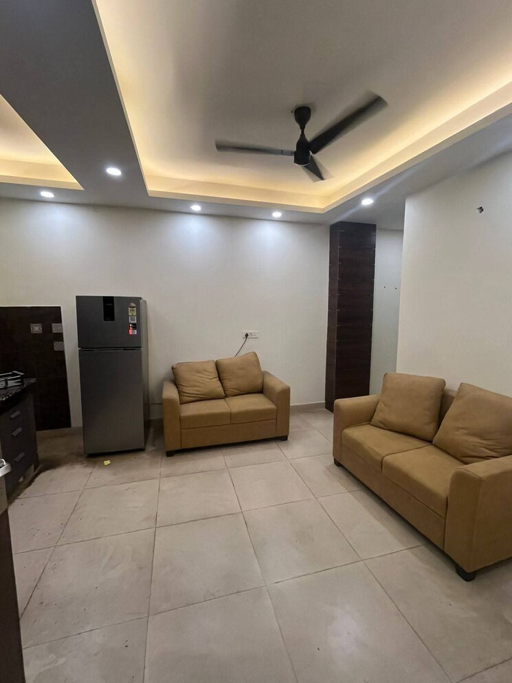 Living Room, saket 1 Bedroom 450 Sq.Ft. Builder Floor In Saket Delhi 9125174