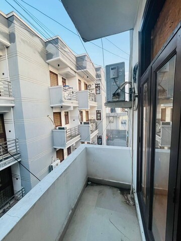 Balcony in 1 BHK Builder Floor at Saket – for Rent