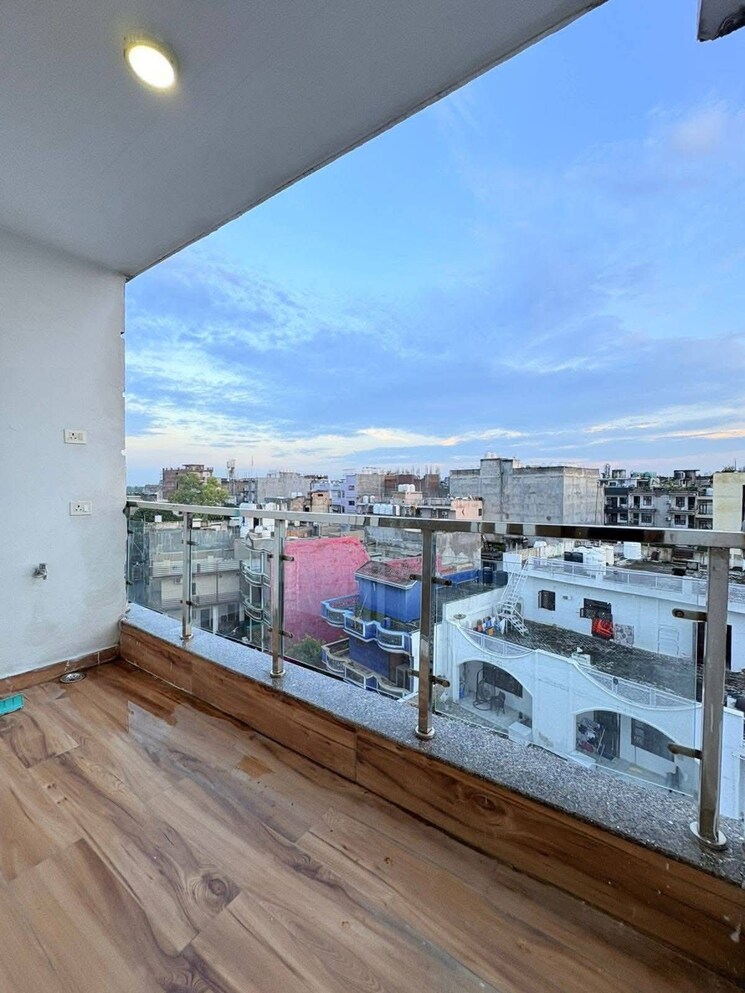 Balcony, saket 1 Bedroom 450 Sq.Ft. Builder Floor In Saket Delhi 9125181