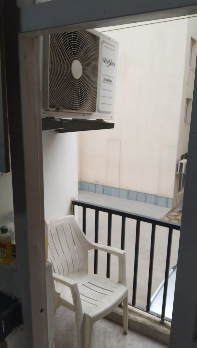 Bathroom, dhoot-time-residency 1 RK 203 Sq.Ft. Apartment In Sector 63 Gurgaon 9125193