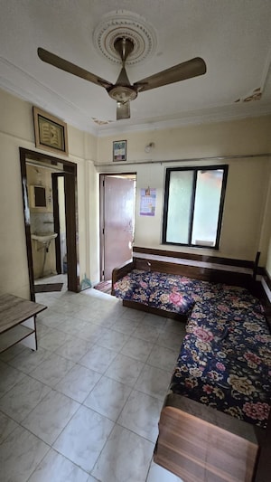 Bedroom in 2.5 BHK Apartment at Clover Acropolis, Viman Nagar – for Sale