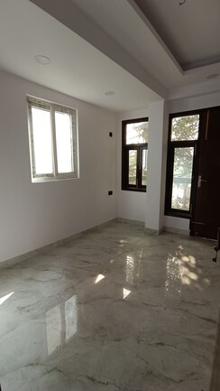 3.5 BHK + Pooja Room Builder Floor For Sale in Govindpuri