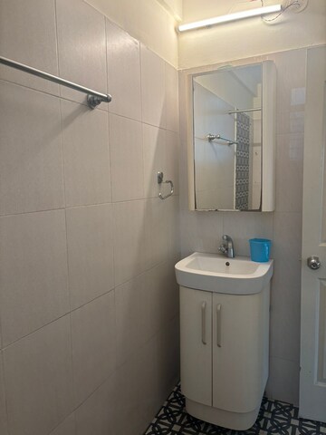 Bathroom in 3 BHK Builder Floor at Rt Nagar – for Rent