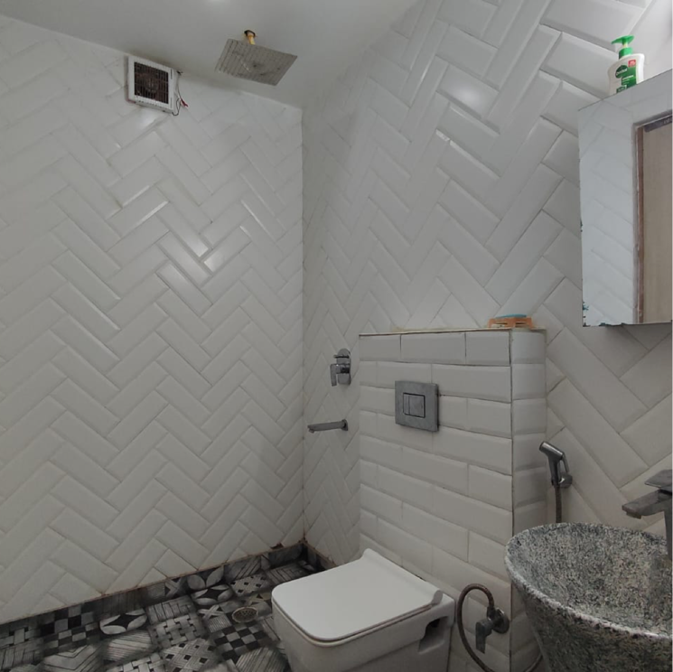 Bathroom, malviya nagar 3 Bedroom 1250 Sq.Ft. Builder Floor In Malviya Nagar Delhi 9125209