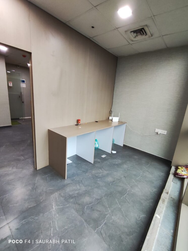 Room, lodha-ithink Commercial Office Space 227 Sq.Ft. In Dombivli East Thane 9125214