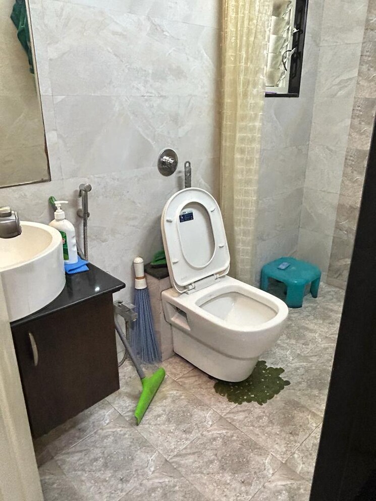 Bathroom, goel-ganga-constella 2 Bedroom 1220 Sq.Ft. Apartment In Kharadi Pune 9125218