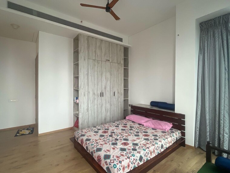 Bedroom, rustomjee-crown 4 Bedroom 2190 Sq.Ft. Apartment In Prabhadevi Mumbai 9125244