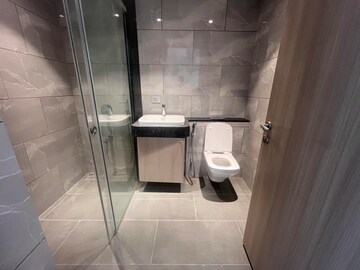 Bathroom in 4 BHK Apartment at Rustomjee Crown, Prabhadevi – for Rent