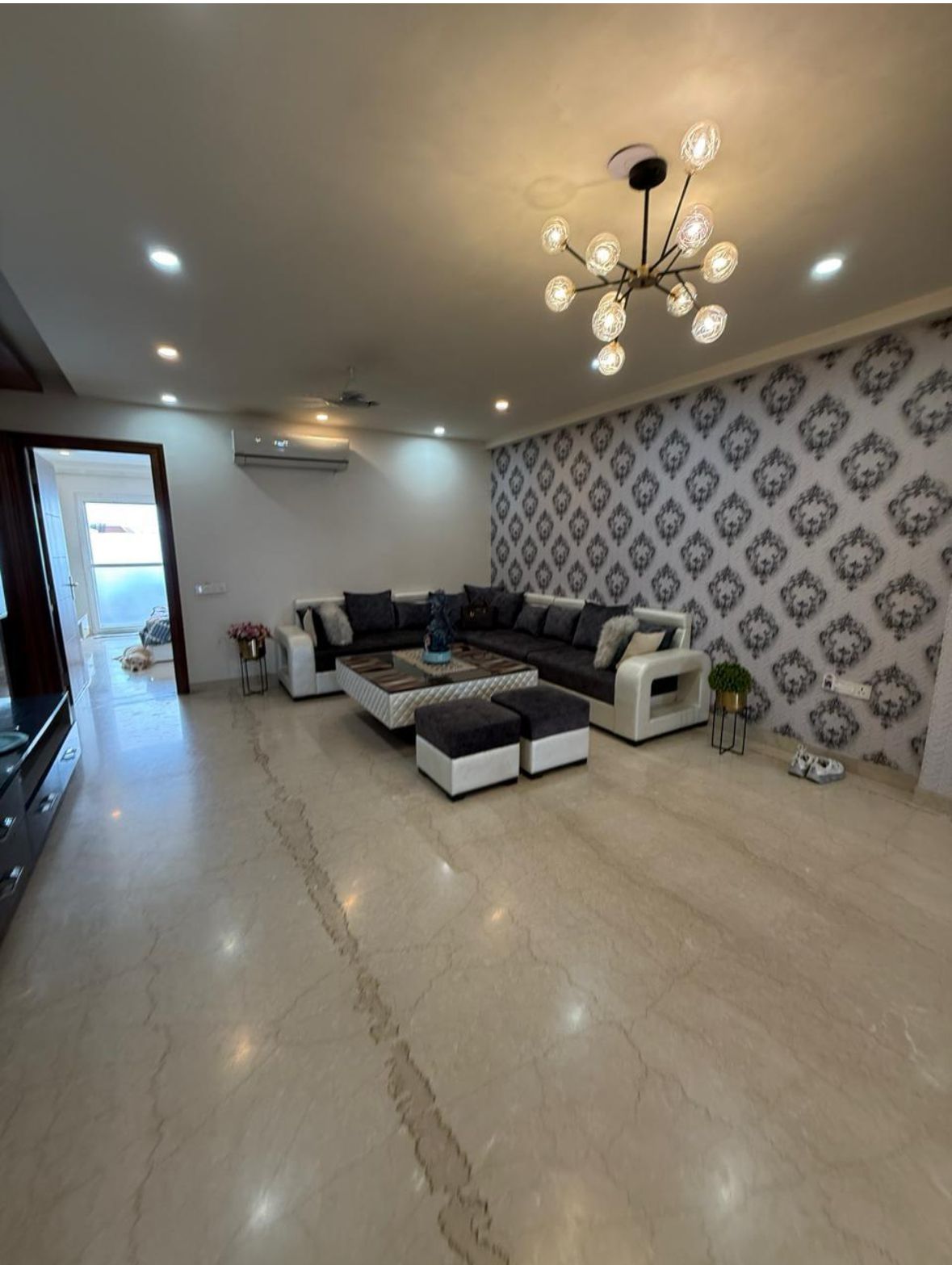 3 BHK Builder Floor For Rent in Sector 47