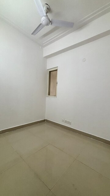 Room in 3 BHK Independent House at Sector 41 – for Rent