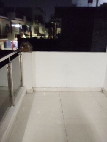 Balcony in 4 BHK Independent House at Aliganj – for Rent