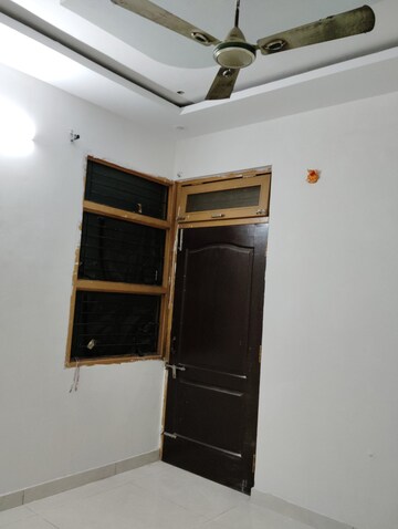 Furnished Amenities in 4 BHK Independent House at Aliganj – for Rent