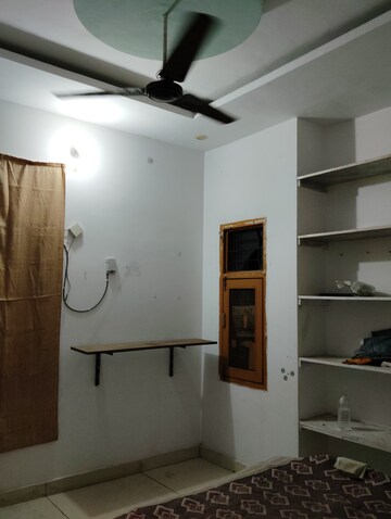 Kitchen in 4 BHK Independent House at Aliganj – for Rent