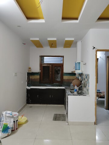 Living Room in 4 BHK Independent House at Aliganj – for Rent