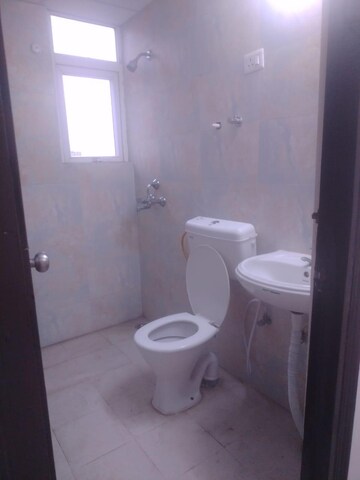 Bathroom in 2.5 BHK Apartment at Signature Global Park 4 and 5, Sohna Sector 36 – for Rent