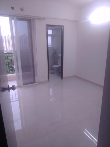 Bathroom in 2.5 BHK Apartment at Signature Global Park 4 and 5, Sohna Sector 36 – for Rent