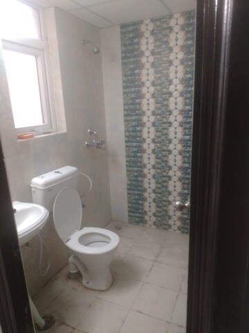 Bathroom in 2.5 BHK Apartment at Signature Global Park 4 and 5, Sohna Sector 36 – for Rent