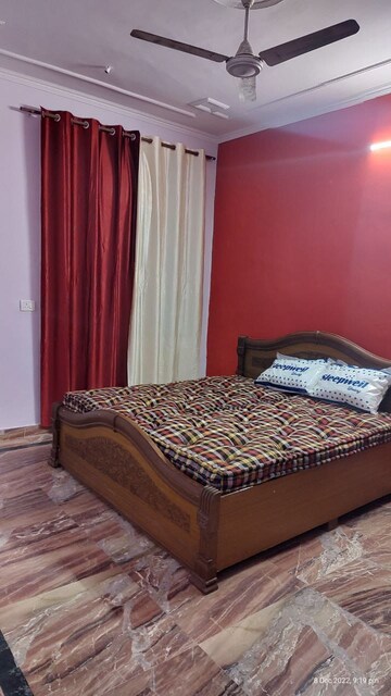 2 BHK Apartment For Rent in Amrapali Riverview, Amrapali Leisure Valley