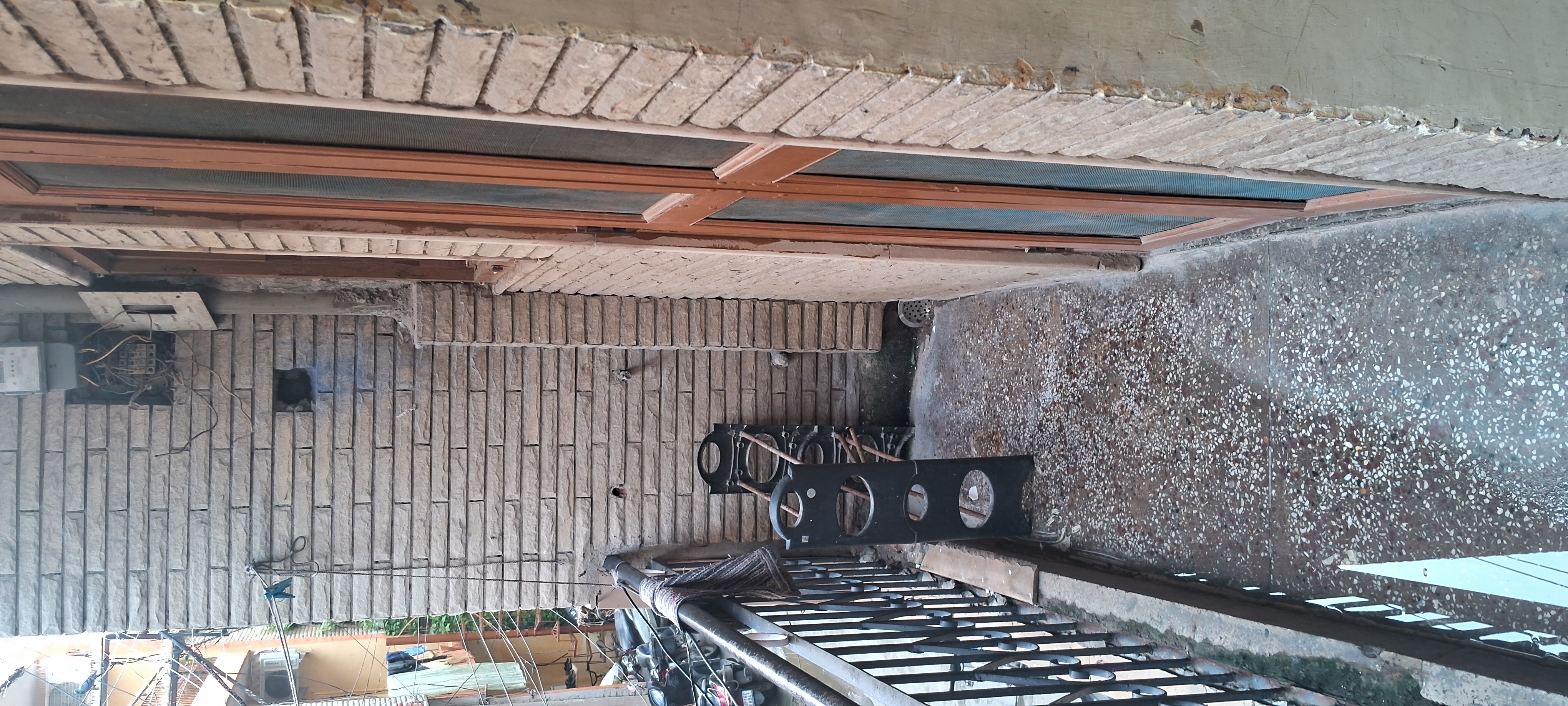 1 BHK Independent House For Rent in Sector 12