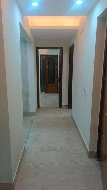 3 BHK Builder Floor For Rent in Chittaranjan Park