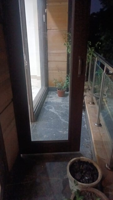 Balcony in 3 BHK Builder Floor at Chittaranjan Park – for Rent