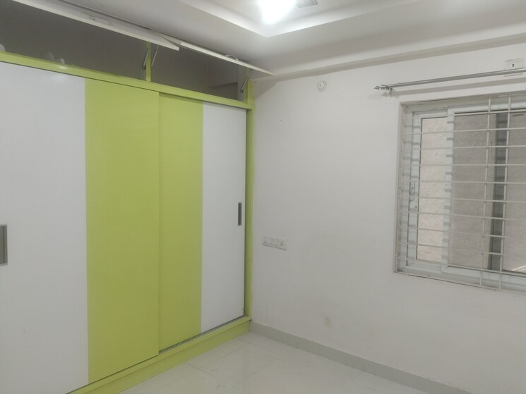 Room, sm-residency-madhapur 2 Bedroom 1000 Sq.Ft. Apartment In Madhapur Hyderabad 9125329