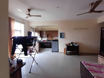 Team Area in 3 BHK Apartment at Amrapali Zodiac, Sector 120 – for Sale