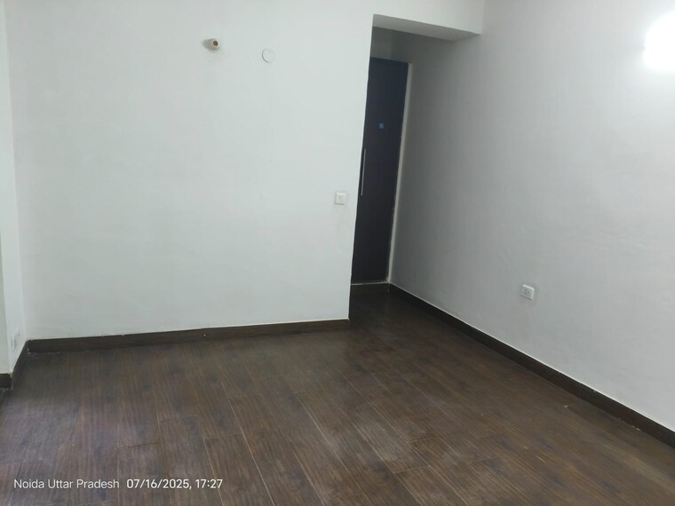 Room, prateek-laurel 2.5 Bedroom 1135 Sq.Ft. Apartment In Sector 120 Noida 9125332