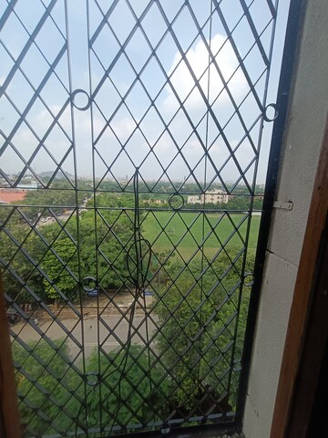 Balcony in 3.5 BHK Apartment at Mayur Vihar Phase 1 Extension – for Rent