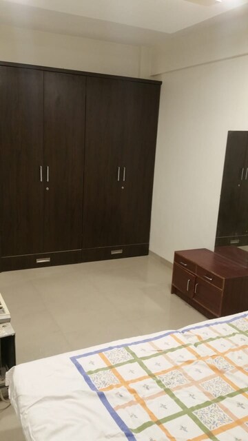 Furnished Amenities in 1 BHK Apartment at Koregaon Park – for Rent