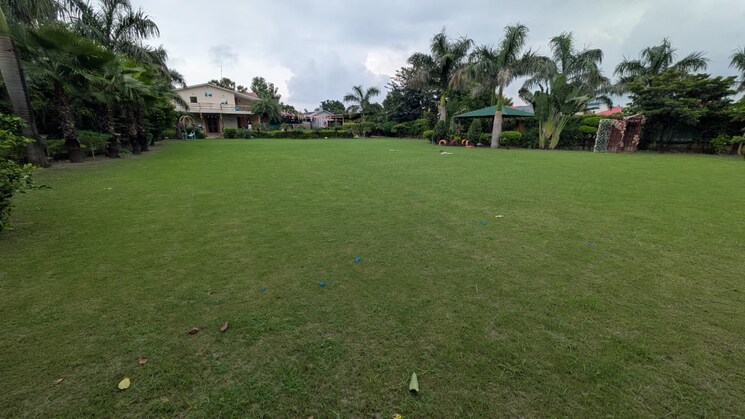 Garden, sector 135  1005 Sq.Yd. Plot In Sector 135 Noida 9125372