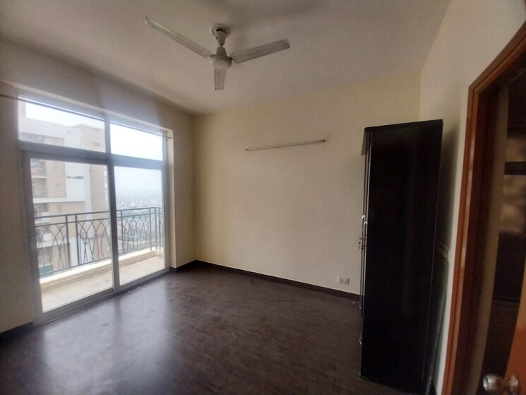 Room, mahagun-mywoods 3 Bedroom 1275 Sq.Ft. Apartment In Sector 16c Greater Noida Greater Noida 9125413