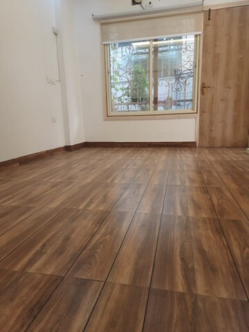 Room in 2 BHK Builder Floor at Chittaranjan Park – for Rent