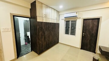 3 BHK Apartment For Rent in HIG Apartment, Manikonda