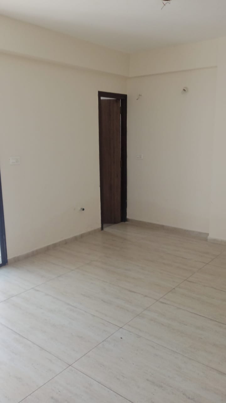 3 BHK Apartment For Sale in Royal Rajputana co