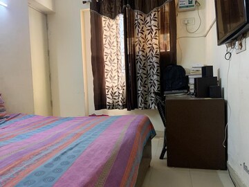 Bedroom in 2 BHK Apartment at Adore Happy Homes, Sector 86 – for Rent