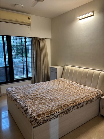 Bedroom in 2 BHK Apartment at Kalpatru Apartment, Jogeshwari East – for Rent
