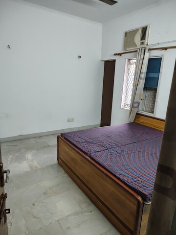 Bedroom in 2 BHK Apartment at Windsor and Nova Society, Ahinsa Khand 2 – for Rent