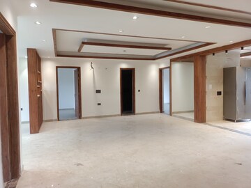 5 BHK Builder Floor For Rent in Green Fields Colony