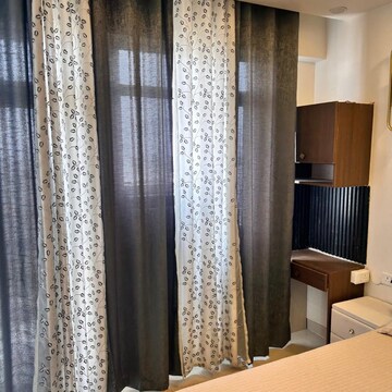 Bedroom in 2 BHK Apartment at Suncity Avenue 76, Sector 76 – for Rent