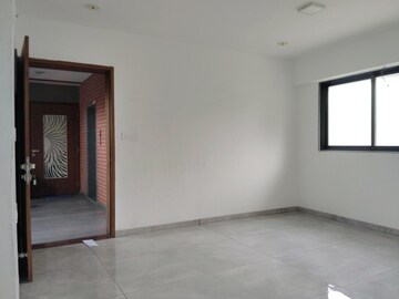 Room in 4 BHK Apartment at Shahibagh – for Sale