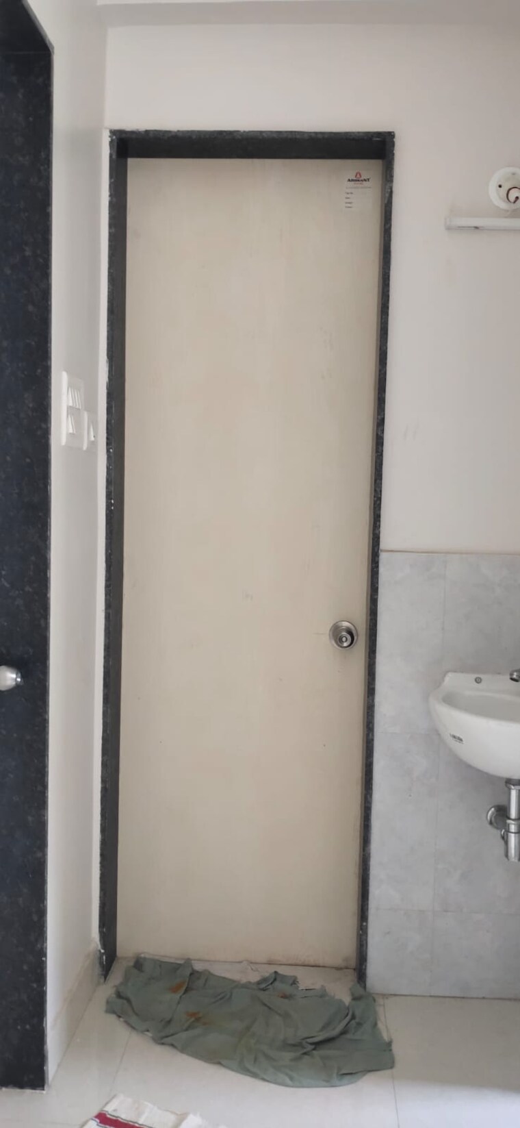 Bathroom, sps-white-carnation 1 Bedroom 520 Sq.Ft. Apartment In Ulwe Navi Mumbai 9125603