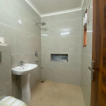 Bathroom in 2 BHK Builder Floor at RPS Palm Drive, Khedi Road – for Rent
