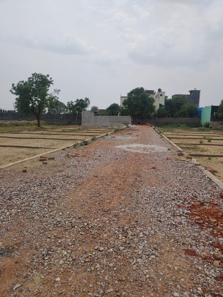 undefined, noida central  101 Sq.Yd. Plot In Noida Central Noida 9125620