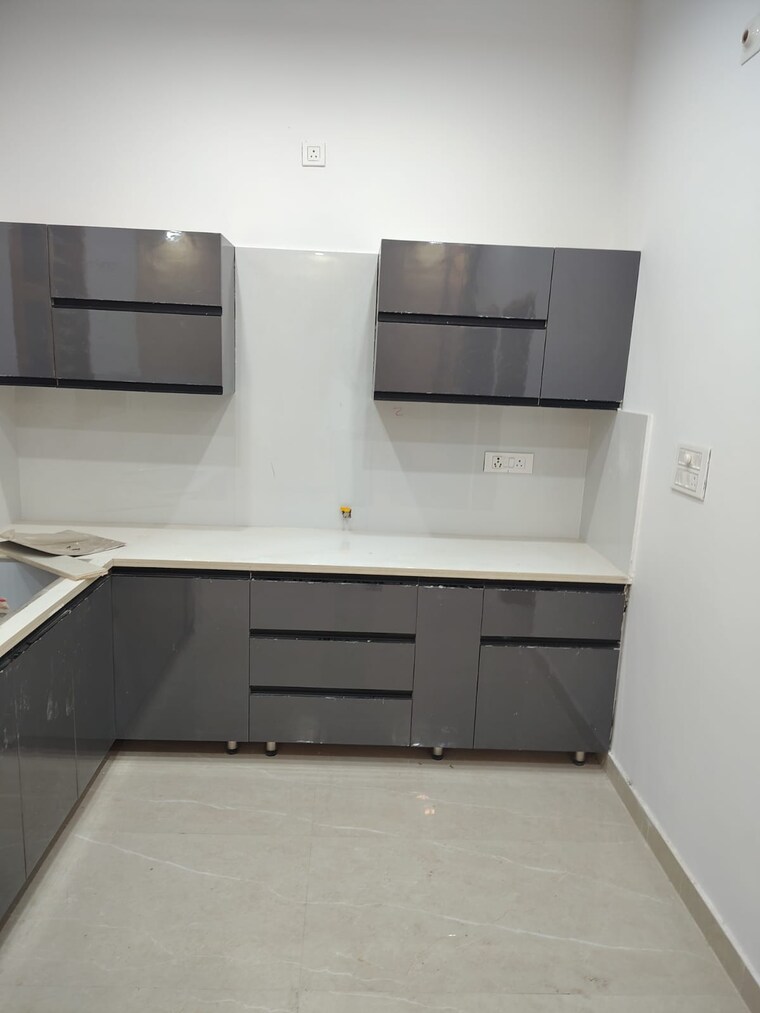 Kitchen, dhakoli 3 Bedroom 900 Sq.Ft. Builder Floor In Dhakoli Zirakpur 9125646