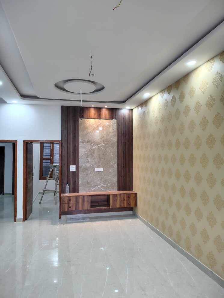 Room, dhakoli 3 Bedroom 900 Sq.Ft. Builder Floor In Dhakoli Zirakpur 9125646